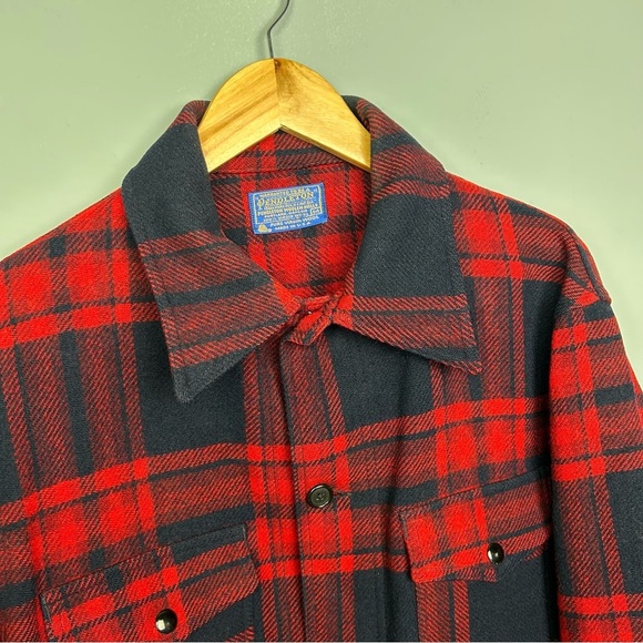 Vintage Pendleton virgen wool buffalo plaid men’s coat jacket M hunting mackinaw - Picture 10 of 11